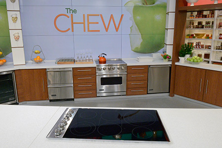 thechew03-2015-jpg-1625f3ebf785ba57065219e7c647e638